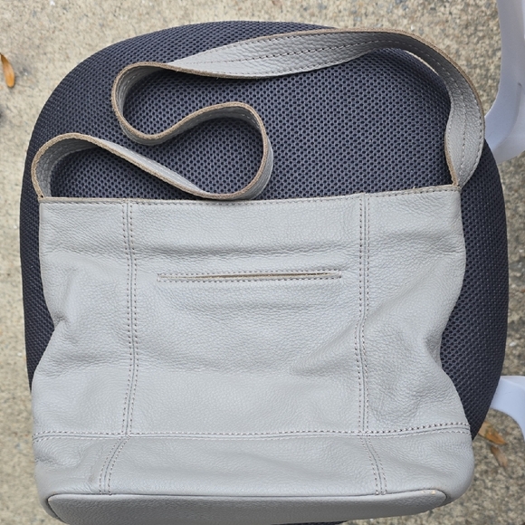 The Sak Gray Leather Satchel - Picture 5 of 9